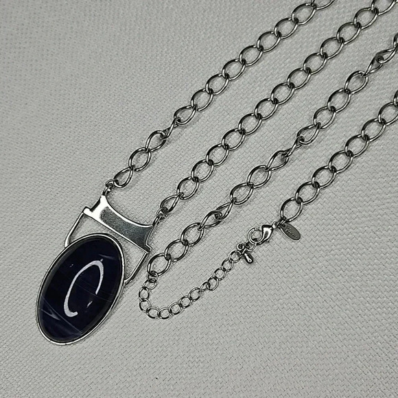 Lia Sophia Silver Chain Deep Purple Long Pendant Necklace - Picture 6 of 12